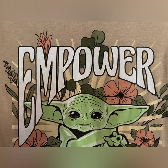 Star Wars Baby Yoda Women’s Juniors Graphic Tee T-shirt Top Short Sleeve - Picture 4 of 11